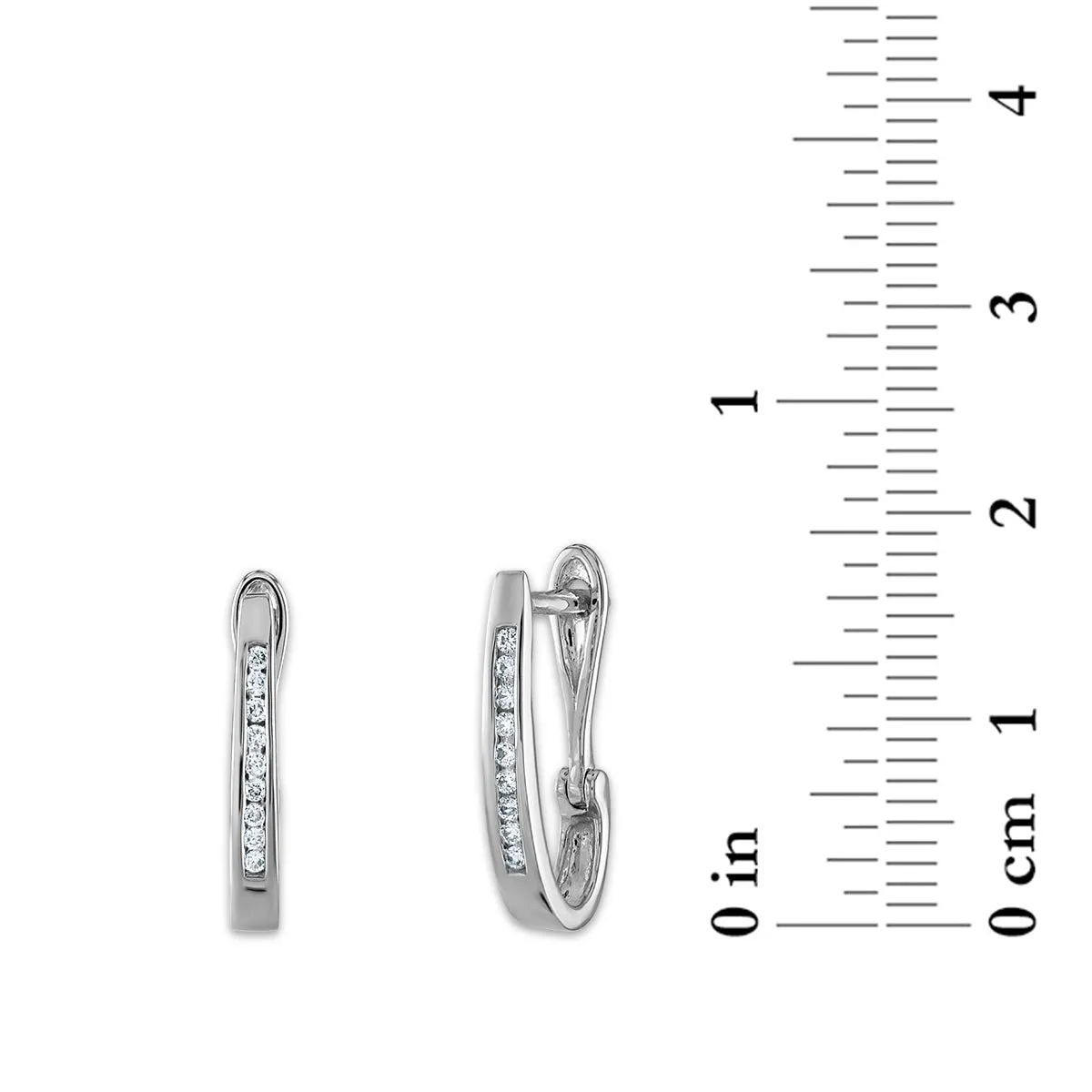 1/10 CTW Diamond Oval Hoop Earring in 10KT White Gold