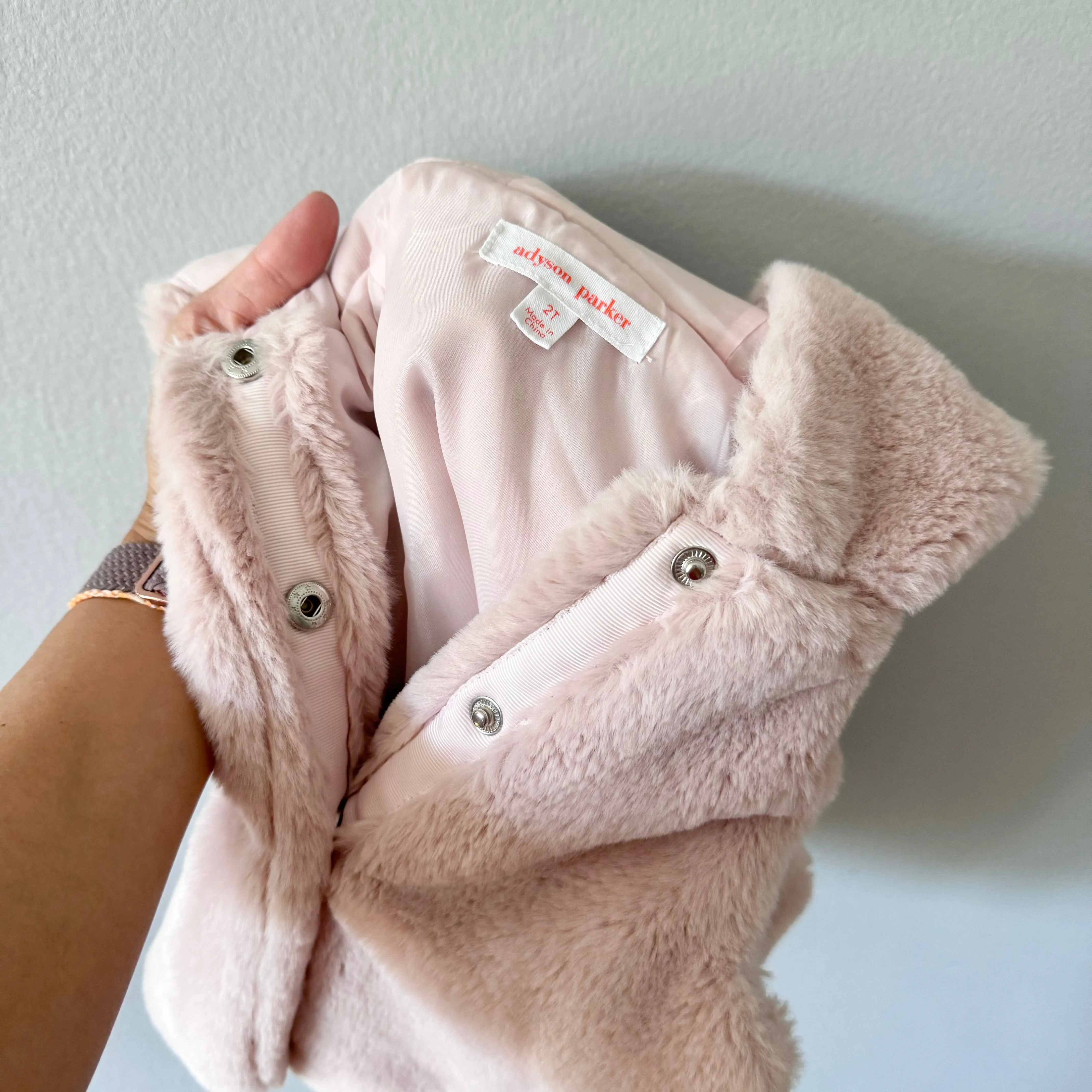 Adyson Parker / Pink faux fur vest / 2T