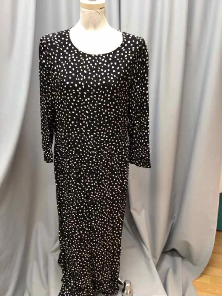 BEACH LUNCH LOUNGE SIZE LARGE Ladies DRESS