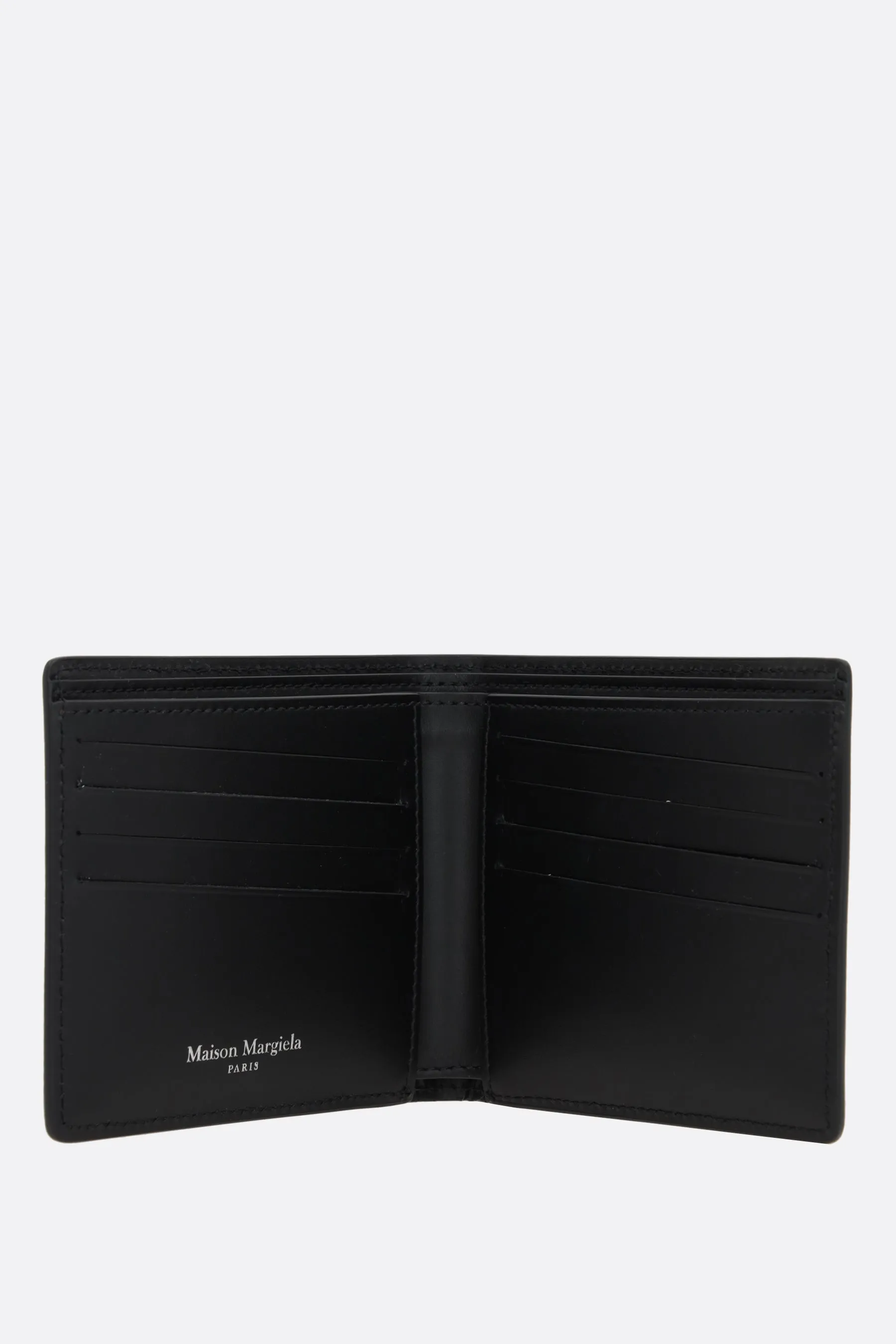 Four Stitches textured leather billfold wallet