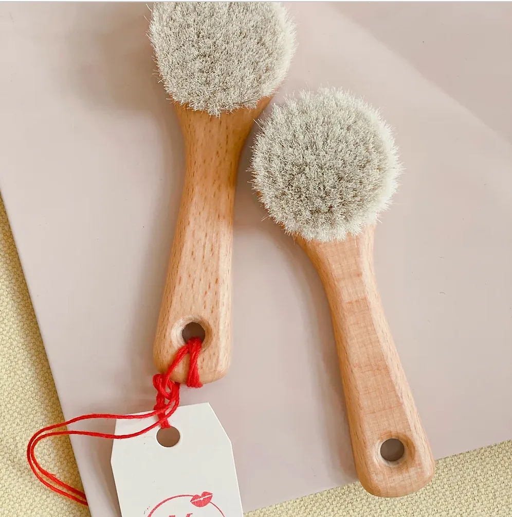 GLOW BRUSH SET (2 PIECES)