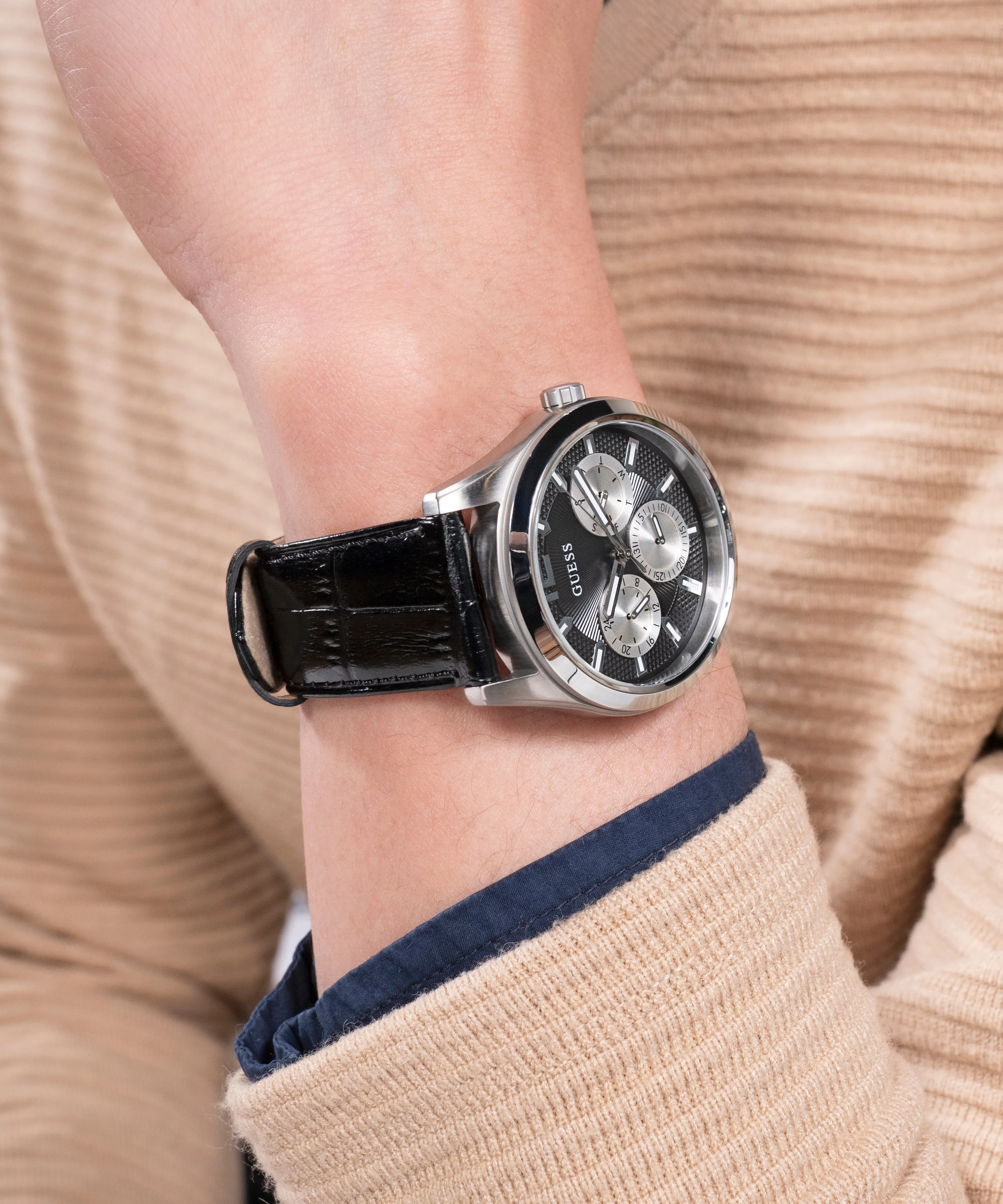GUESS Mens Silver Tone Multi-function Watch Box Set