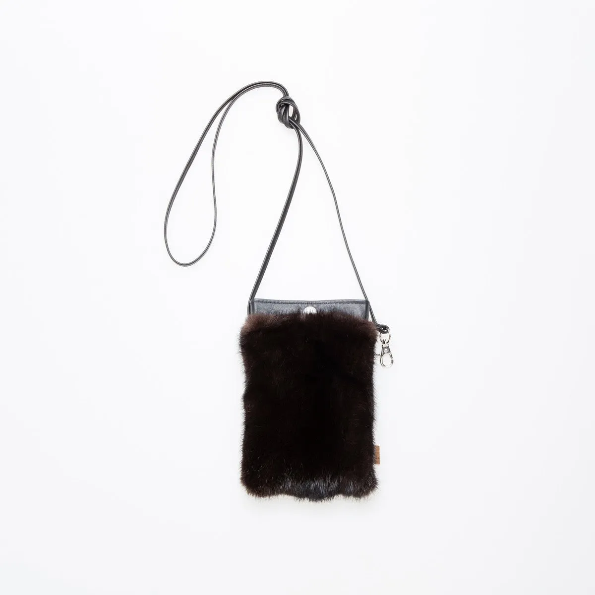 IPHONE POCKET CLASSIC - UPCYCLED FUR