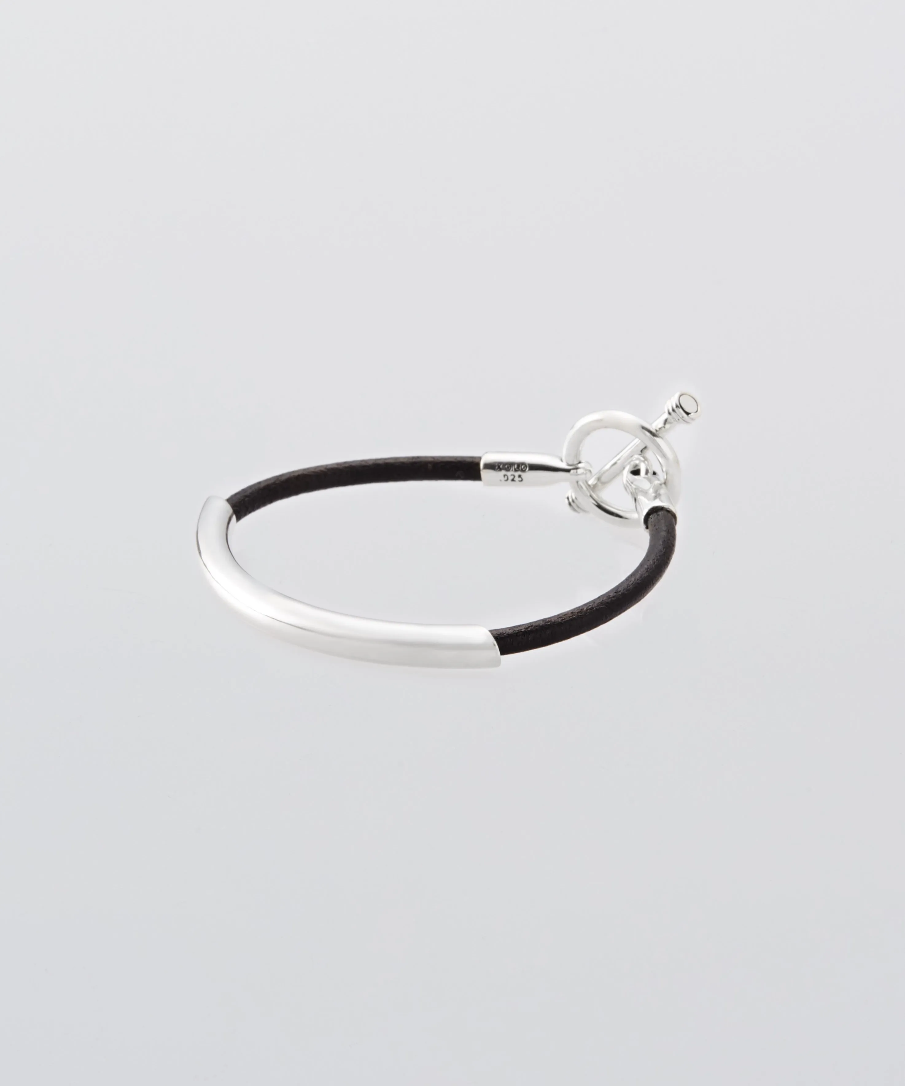 Round Leather  Bracelet "BLACK"